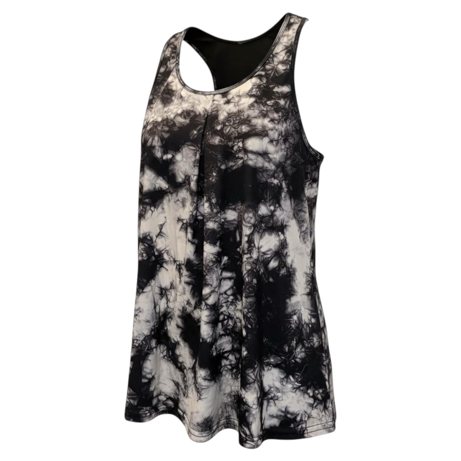 Camiseta deportiva gris y negra Talla L 4,99 SIN ESTRENAR