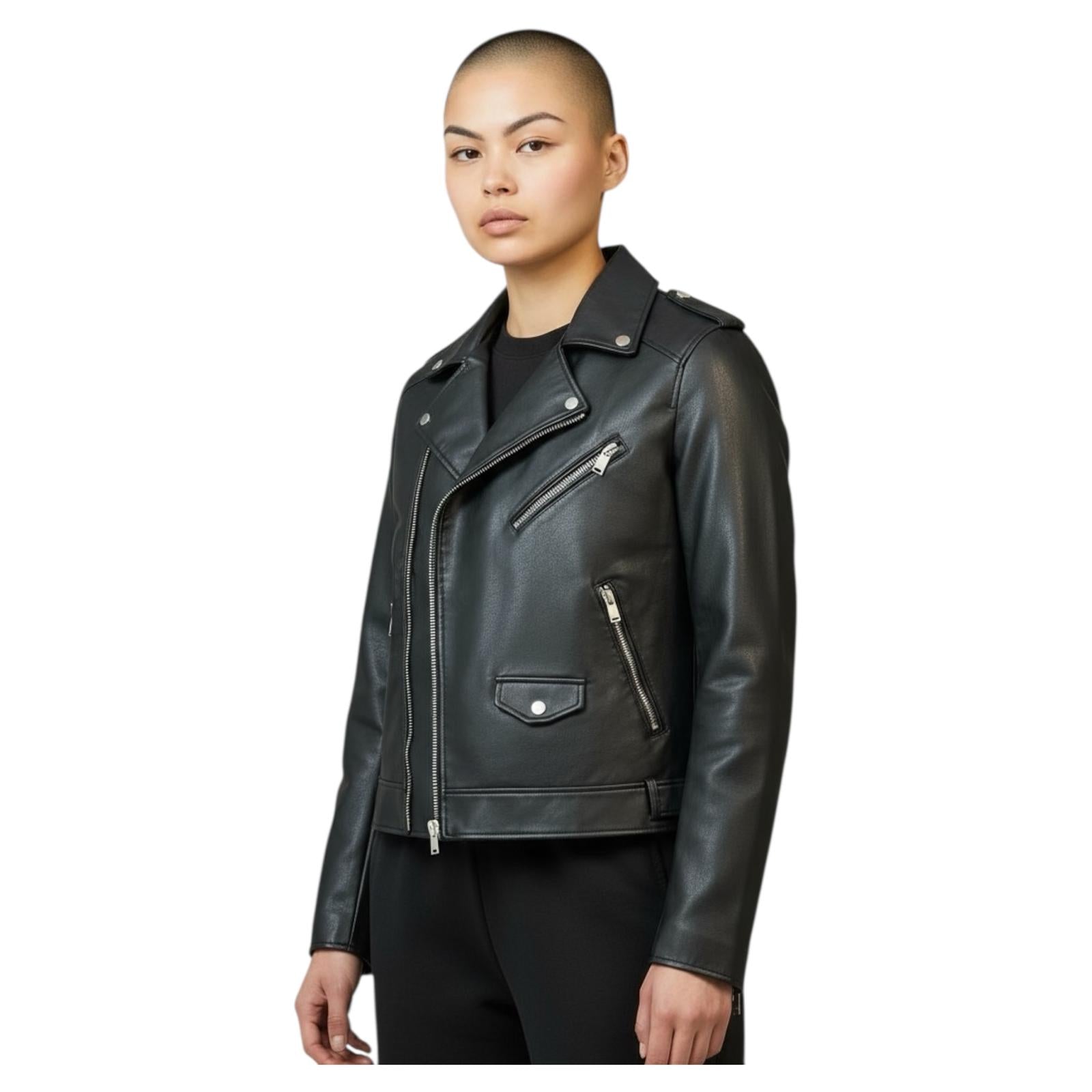 Chaqueta tipo piel negra Zara talla S CASI NUEVA 25€