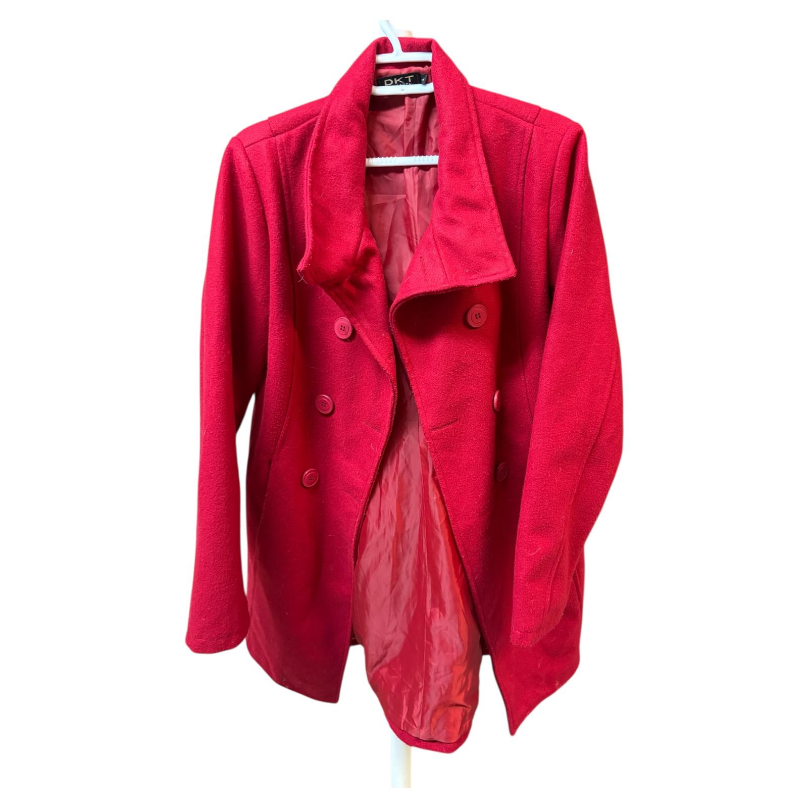 Abrigo rojo talla L