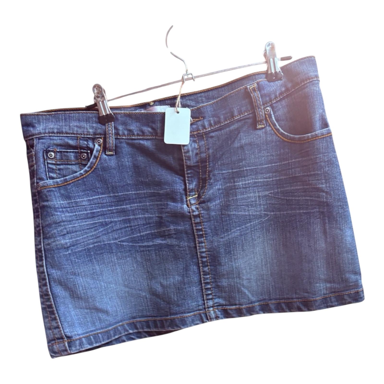 Mini falda tejana stradivarius talla M