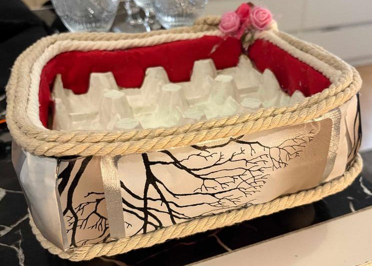 CESTA HUEVERA  DECORADA